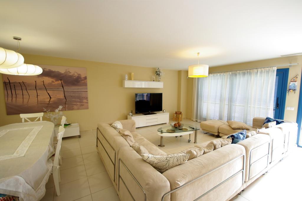Livingtarifa Apartamento La Isla Apartment Bagian luar foto